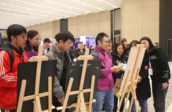 万利官网-不凡成就非凡,相信品牌力量