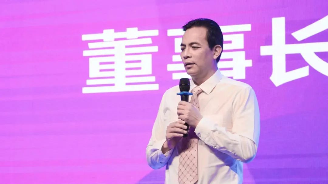 万利官网-不凡成就非凡,相信品牌力量