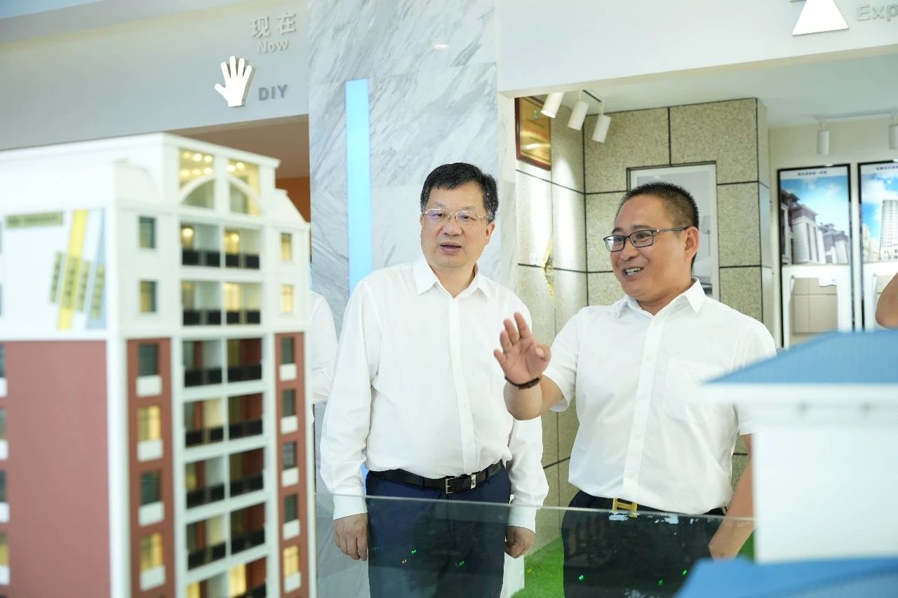 万利官网-不凡成就非凡,相信品牌力量